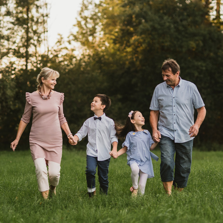 Photographing with grandchildren.