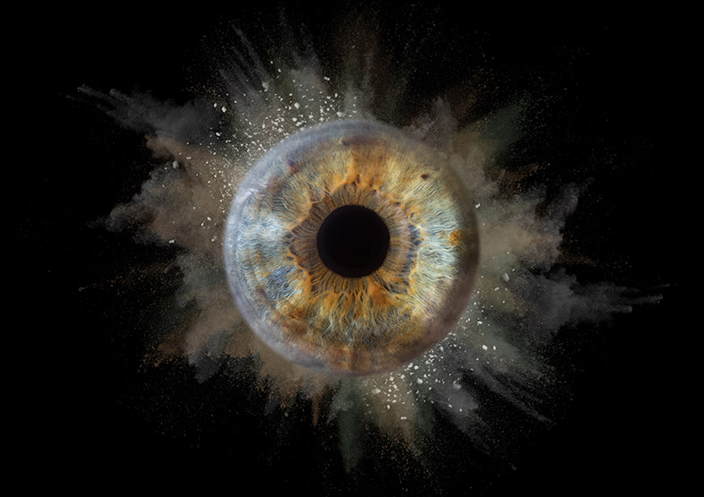 Makro fotografija šarenice z ustvarjalnim efektom – unikatno darilo za Božič