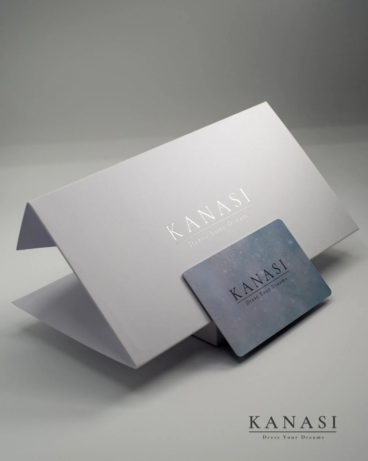 Darilna kartica KANASI – bon za poročne obleke in poročni nakit